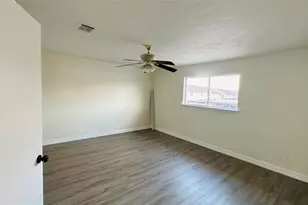 11437 Beechnut St, Houston, TX 77072 - Photo 2