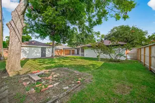5731 Willowbend Blvd, Houston, TX 77096 - Photo 48