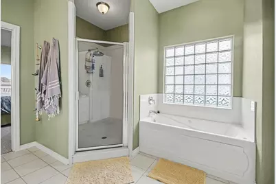 13318 Binnacle Way, Galveston, TX 77554 - Photo 22