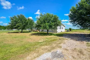 238 Boone Cir, East Bernard, TX 77435 - Photo 1