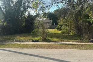 308 Lake Rd, La Marque, TX 77568 - Photo 1