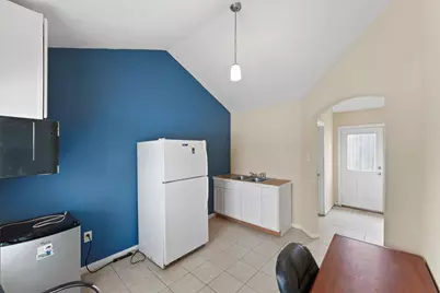 6455 Cunningham Road, Houston, TX 77041 - Photo 18