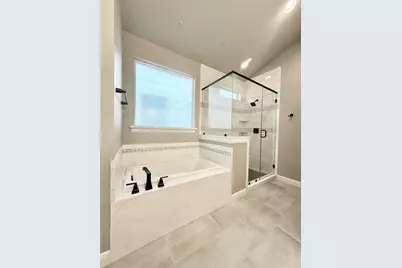 2116 Couch Street, Houston, TX 77008 - Photo 26