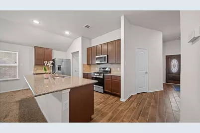 918 Willow Timber Drive, Houston, TX 77090 - Photo 2