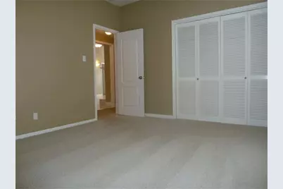 2100 Tanglewilde Street #8, Houston, TX 77063 - Photo 10
