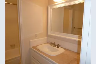 2100 Tanglewilde Street #8, Houston, TX 77063 - Photo 12