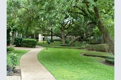 2100 Tanglewilde Street #8, Houston, TX 77063 - Photo 18