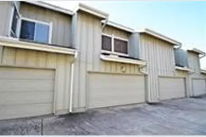 7080 Greenway Chase Street, Houston, TX 77072 - Photo 2