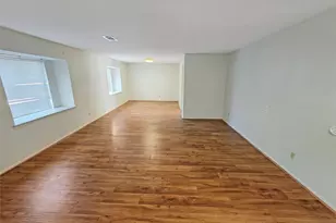 10806 Inwood Dr, Houston, TX 77042 - Photo 6