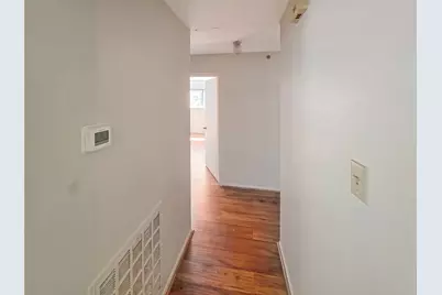 10806 Inwood Drive, Houston, TX 77042 - Photo 14