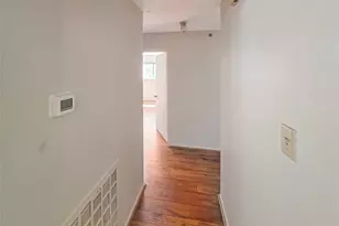 10806 Inwood Dr, Houston, TX 77042 - Photo 14