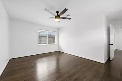 8527 Glenloch Drive, Houston, TX 77061 - Photo 24