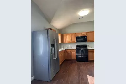 18445 Emerald Forest Drive, New Caney, TX 77357 - Photo 2