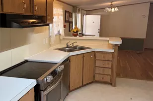 235 Iris, Livingston, TX 77351 - Photo 4