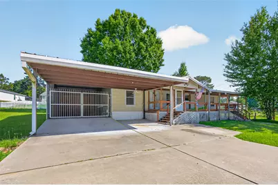 235 Iris, Livingston, TX 77351 - Photo 2
