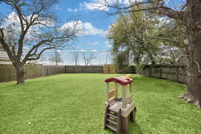 1517 Wayside Drive, Texas City, TX 77590 - Photo 10