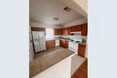 1553 Dover Street #9, Boling, TX 77420 - Photo 8