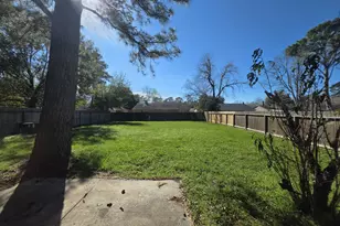 22735 Millgate Dr, Spring, TX 77373 - Photo 16