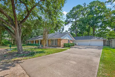 2022 Running Springs Drive, Kingwood, TX 77339 - Photo 2