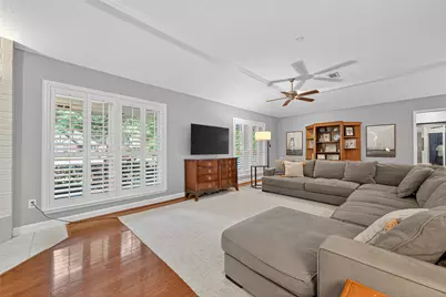 2022 Running Springs Drive, Kingwood, TX 77339 - Photo 6