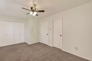 11866 Plumbrook Dr, Houston, TX 77099 - Photo 18