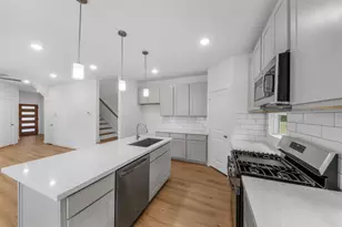 1220 E 33rd St, Houston, TX 77022 - Photo 10