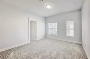 1602 Westside Gardens Ln, Houston, TX 77055 - Photo 22