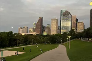 5353 Memorial Dr, Houston, TX 77007 - Photo 24