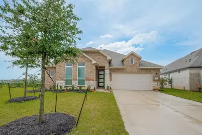 2907 Golden Isle Drive, Texas City, TX 77568 - Photo 1
