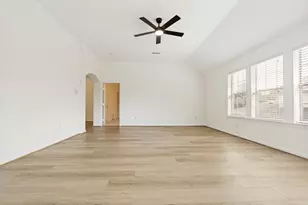 9318 Rainbluff Ln, Katy, TX 77494 - Photo 20