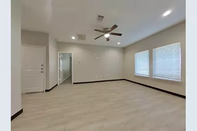 8523 Aster Glen Way, Rosharon, TX 77583 - Photo 2