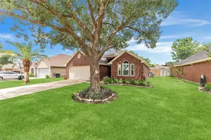 6218 Pleasant Stream Dr, Katy, TX 77449 - Photo 2