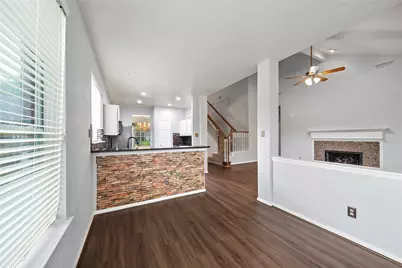 1123 Woodley Bend Boulevard, Sugar Land, TX 77479 - Photo 16