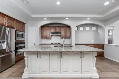 59 Douvaine Court, The Woodlands, TX 77382 - Photo 10
