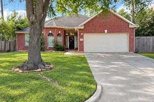 9018 Southleigh Dr, Spring, TX 77379 - Photo 1