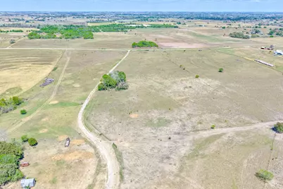 1037 County Road 340, Shiner, TX 77984 - Photo 18