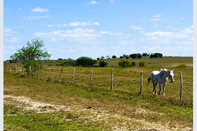 1037 County Road 340, Shiner, TX 77984 - Photo 20