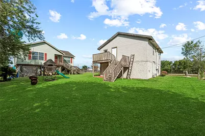 7228 Highland Bayou Drive, Hitchcock, TX 77563 - Photo 4