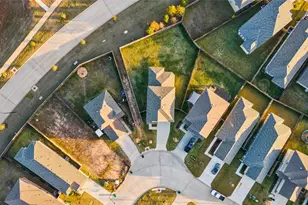 201 Crystal Bay Ln, Willis, TX 77378 - Photo 36