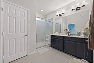 8659 Cedardale Park Dr, Houston, TX 77063 - Photo 32