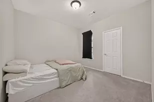 8659 Cedardale Park Dr, Houston, TX 77063 - Photo 24