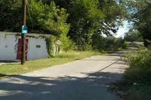 812 Tyler St, Jacksonville, TX 75766 - Photo 24