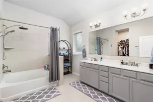 323 Fanpalm Ct, Willis, TX 77318 - Photo 28