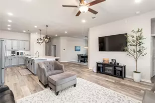 323 Fanpalm Ct, Willis, TX 77318 - Photo 24