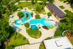 323 Fanpalm Ct, Willis, TX 77318 - Photo 46