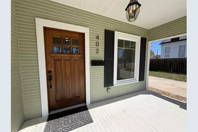 402 W Third Street, Brenham, TX 77833 - Photo 2