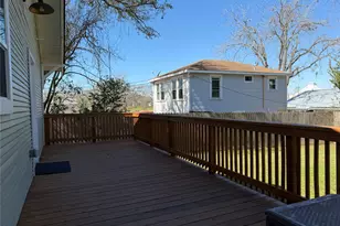 402 W Third St, Brenham, TX 77833 - Photo 14