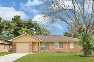 4319 Howcher St, Houston, TX 77047 - Photo 2