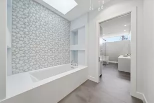 4211 Markham St, Houston, TX 77027 - Photo 36