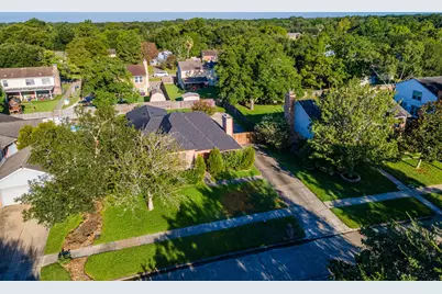 428 Old Course Dr, Friendswood, TX 77546 - Photo 4
